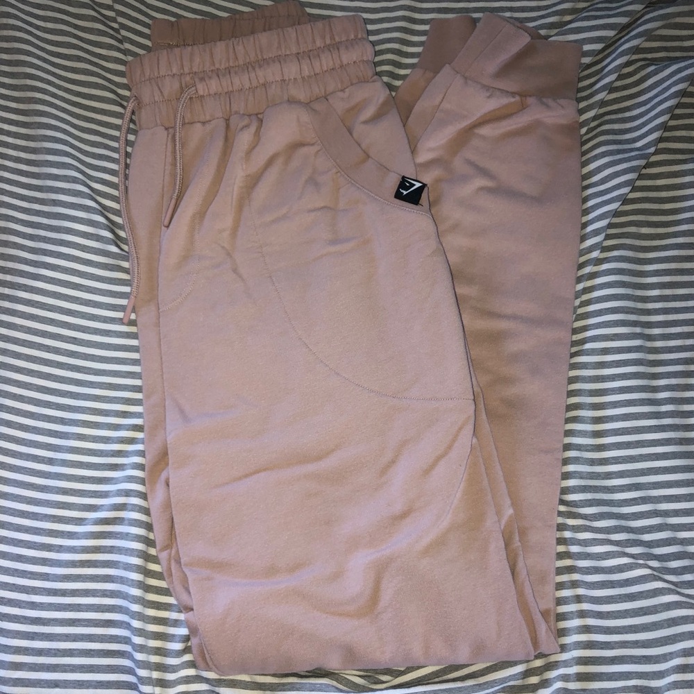 JOGGERS